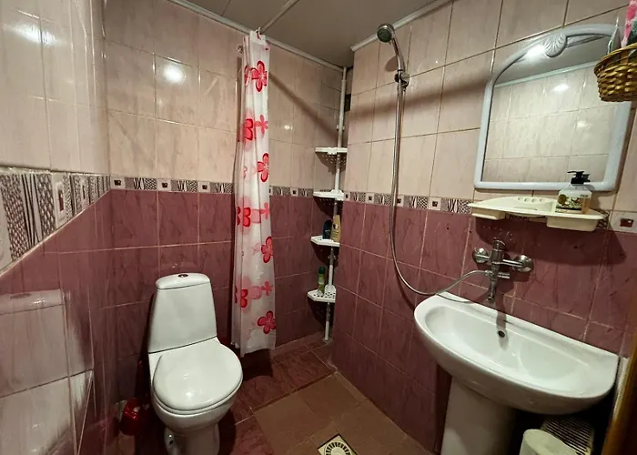 подобово Apartamento *